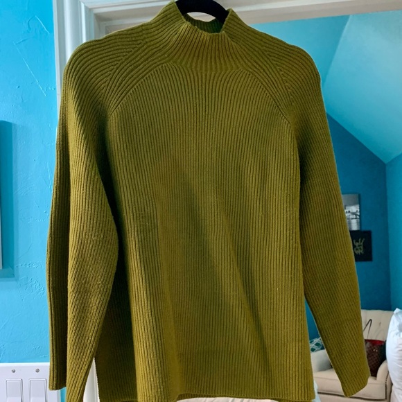 Zara Sweaters - Zara Green Sweater faux turtle neck